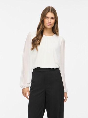 VILA Blouse in White: front