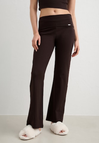 Aim'n Loosefit Broek 'Ease' in Bruin: voorkant