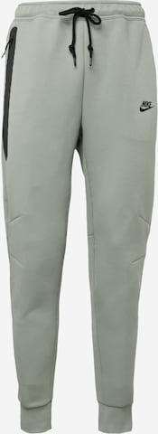 Pantalon 'TECH FLEECE' Nike Sportswear en vert : devant