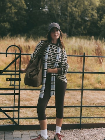 self. Skinny Workout Pants in Brown