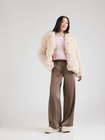 Pull-over Zwillingsherz en marron : devant