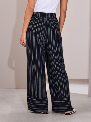 Next Wide Leg Hose in Schwarz