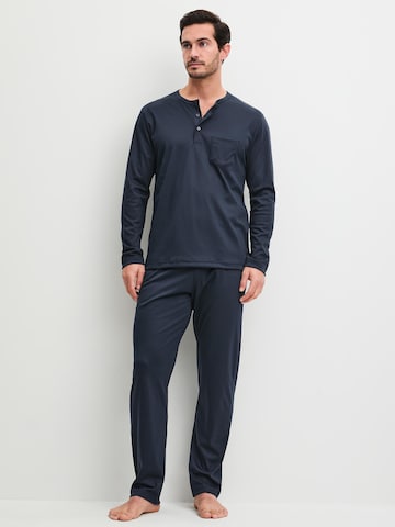 CALIDA Pyjama lang 'EDITION 85' in Blauw
