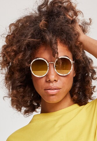 MSTRDS - Gafas de sol 'January' en blanco: frente