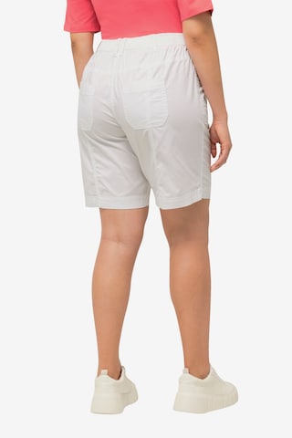 Regular Pantalon Ulla Popken en blanc