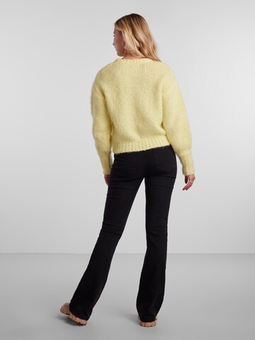 PIECES Sweater 'Ditte' in Yellow