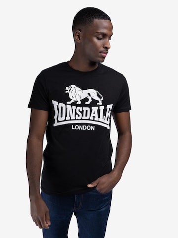 LONSDALE T-Shirt 'Dildawn' in Schwarz: predná strana