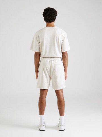 Pacemaker Loosefit Shorts 'Joel' in Beige