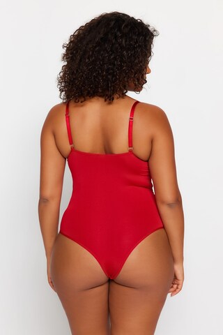 Trendyol Curve - Body en rojo