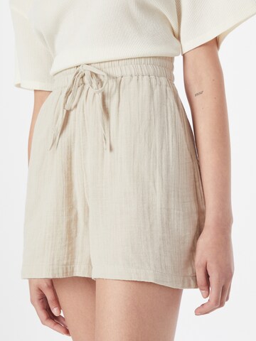 VERO MODA Regular Shorts  'PETRINE' in Beige