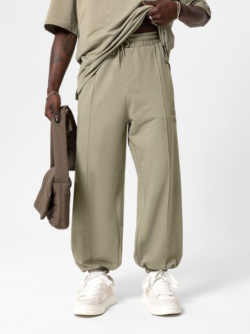 Loosefit Pantaloni 'Oise' di VAMOS CLO in verde: frontale