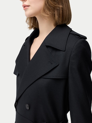 GOBI Cashmere Between-Seasons Coat in Black