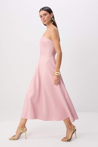 Trendyol - Vestido de noche en rosa