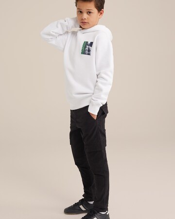 WE Fashion Sweatshirt in White