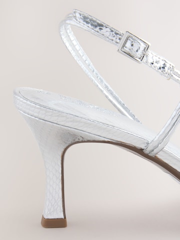 Next - Sandalias con hebilla 'Forever Comfort®' en plata