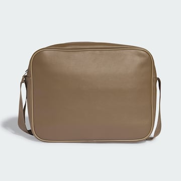 ADIDAS ORIGINALS Taška přes rameno 'Airliner' – hnědá