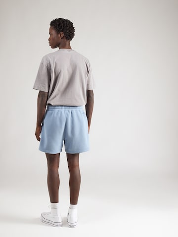 HOLLISTER - Regular Calças em azul