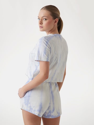 GUESS T-Shirt 'Batik' in Blau