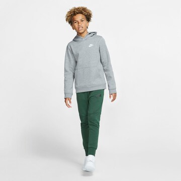 Nike Sportswear Sweatshirt in Grey