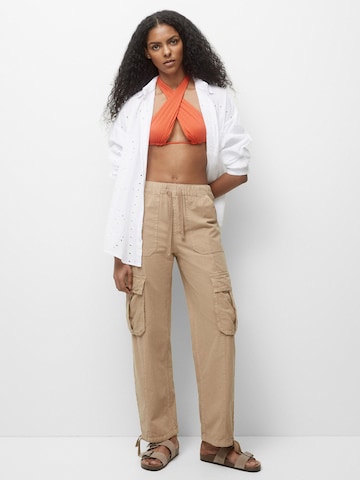Pull&Bear Regular Cargo trousers in Beige