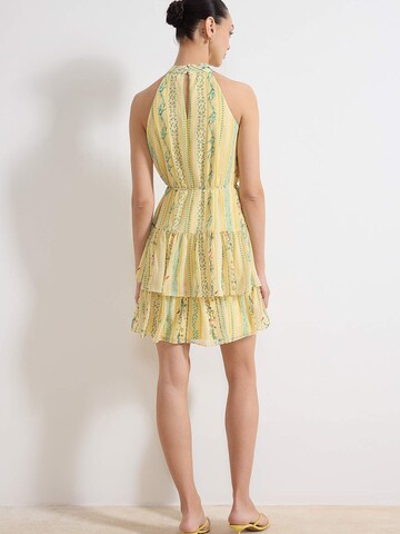 Trendyol Mekko värissä keltainen