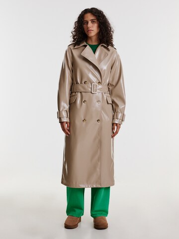 EDITED Between-Seasons Coat 'Yasemin' in Beige