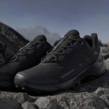 Chaussure basse 'Terrex Skychaser AX5' ADIDAS PERFORMANCE en noir