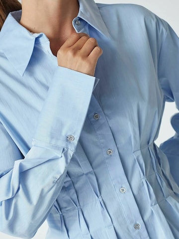 Maglietta 'Poppy' di co'couture in blu