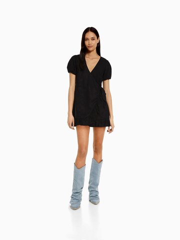 Rochie de la Bershka pe negru