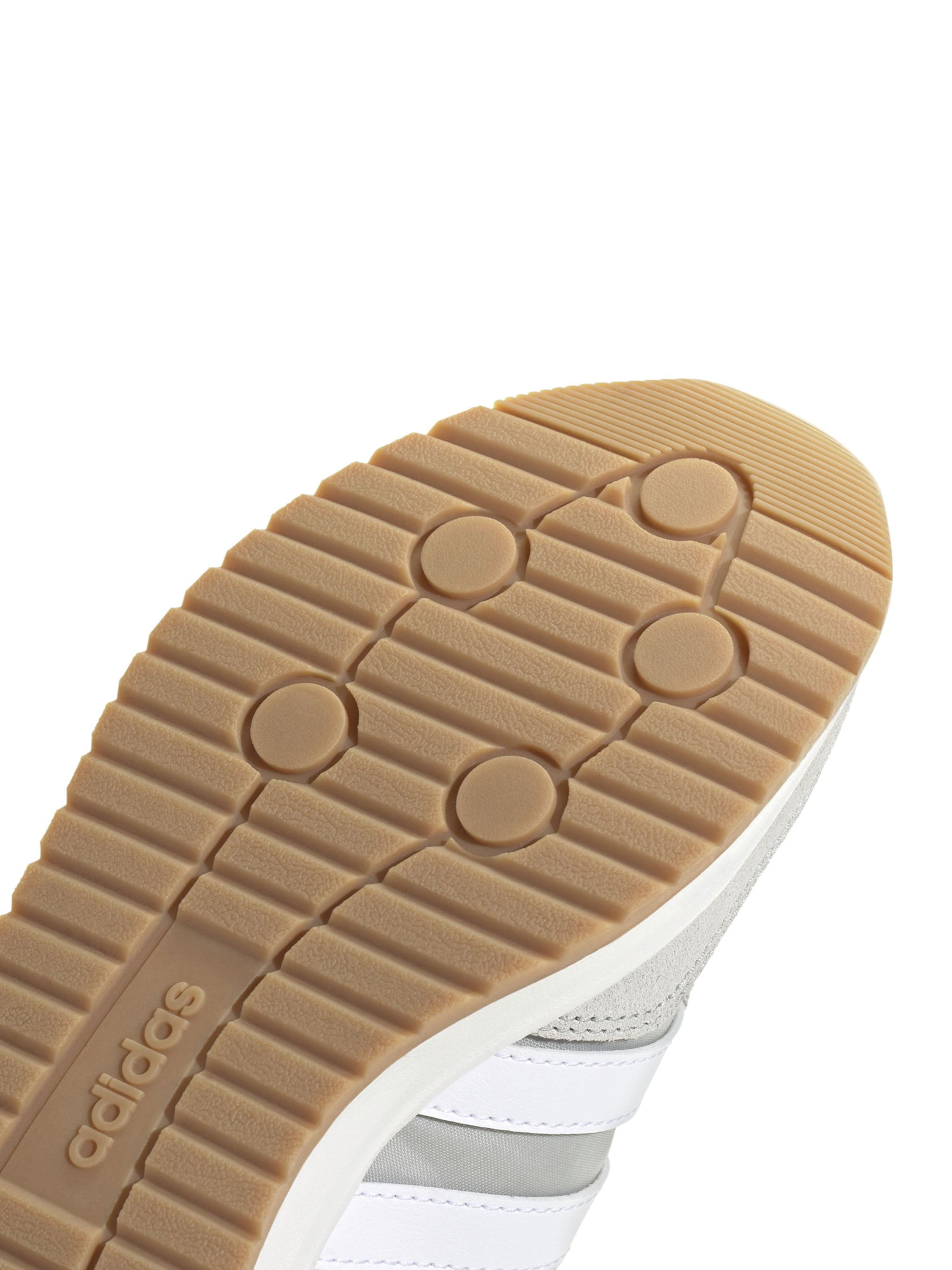 Sneaker low 'RUN 70s 2.0' de la ADIDAS SPORTSWEAR pe gri