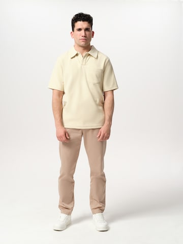 T-Shirt 'Milo' ABOUT YOU x Jaime Lorente en beige