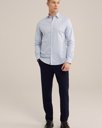 Slim fit Camicia di WE Fashion in blu