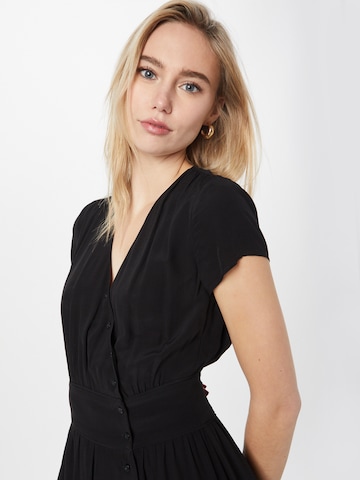 Robe IKKS en noir