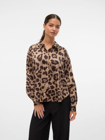 T-shirt '10316597' VERO MODA en marron : devant