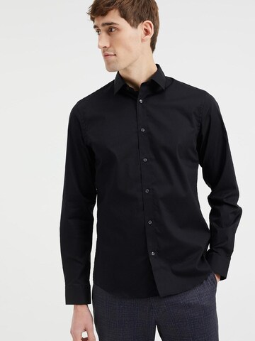 WE Fashion Slim Fit Hemd in Schwarz