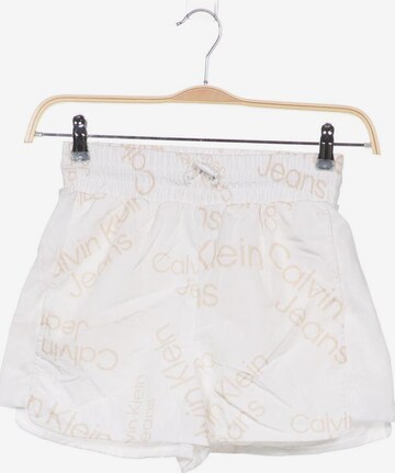 Calvin Klein Jeans Shorts in XS in White: front