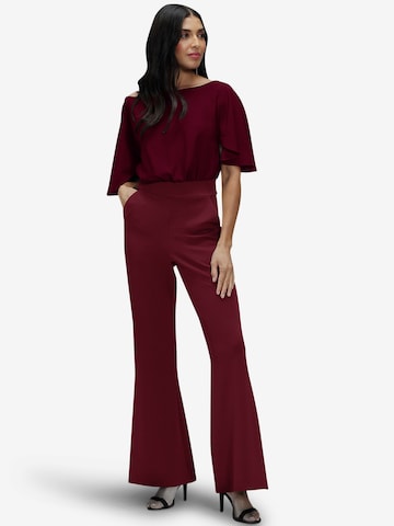 HotSquashKombinezon - crvena boja: prednji dio