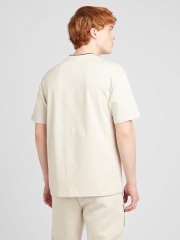 Nike Sportswear - Camiseta 'AIR' en marrón