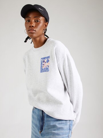 Sublevel Sweatshirt in Grey