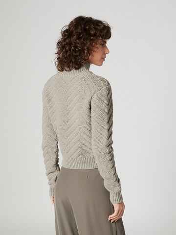 Guido Maria Kretschmer Women Pullover 'Hannah' in Beige: zadná strana