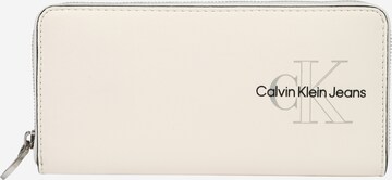 Calvin Klein Jeans Kukkaro värissä valkoinen: edessä