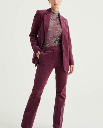 WE Fashion Regular Trousers in Purple