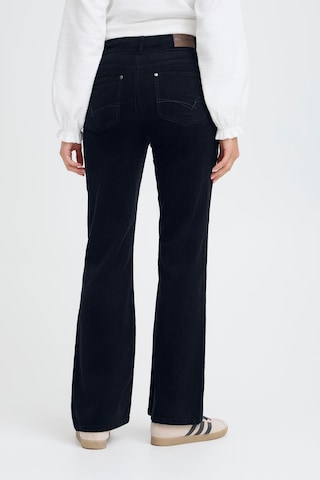 évasé Pantalon Pulz en bleu