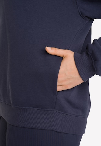 OCEANSAPART Sweatshirt 'Maya' in Blue