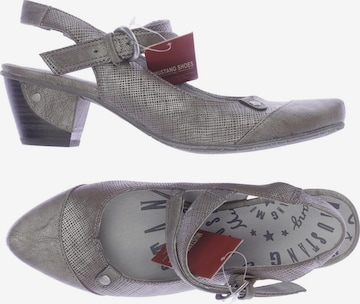 MUSTANG Sandals & High-Heeled Sandals in 36 in Grey: front