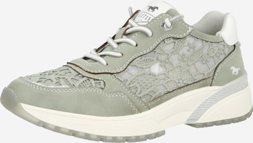 Baskets basses MUSTANG en vert : devant