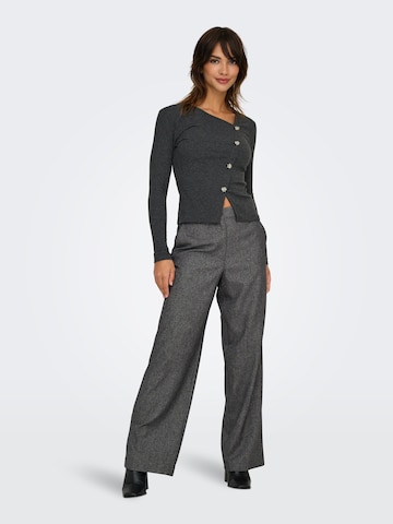JDY Wide leg Pleated Pants 'JDYBLOOM SIRI' in Black