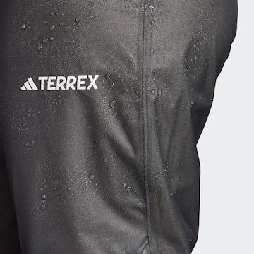 ADIDAS TERREX Regular Sportbroek 'Xperior Light 2.5-Layer Rain' in Zwart