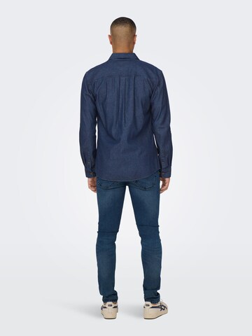 Coupe regular Chemise 'LEX' Only & Sons en bleu