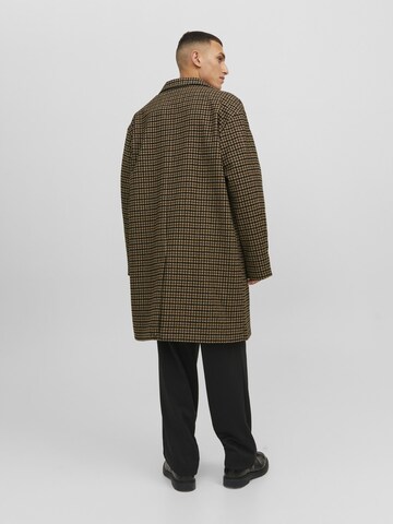 JACK & JONES Between-Seasons Coat 'Clinton' in Brown